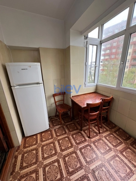 Aylıq Kirayə 3 otaqlı Köhnə Tikili bina evi  50m², Bakı