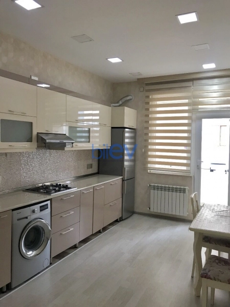 Satış 3 otaqlı Yeni Tikili bina evi  90m², Bakı