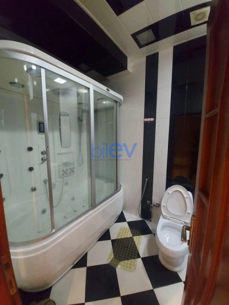 Aylıq Kirayə 2 otaqlı Yeni Tikili bina evi  106m², Bakı