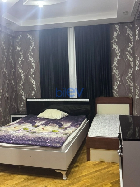 Aylıq Kirayə 3 otaqlı Yeni Tikili bina evi  100m², Bakı