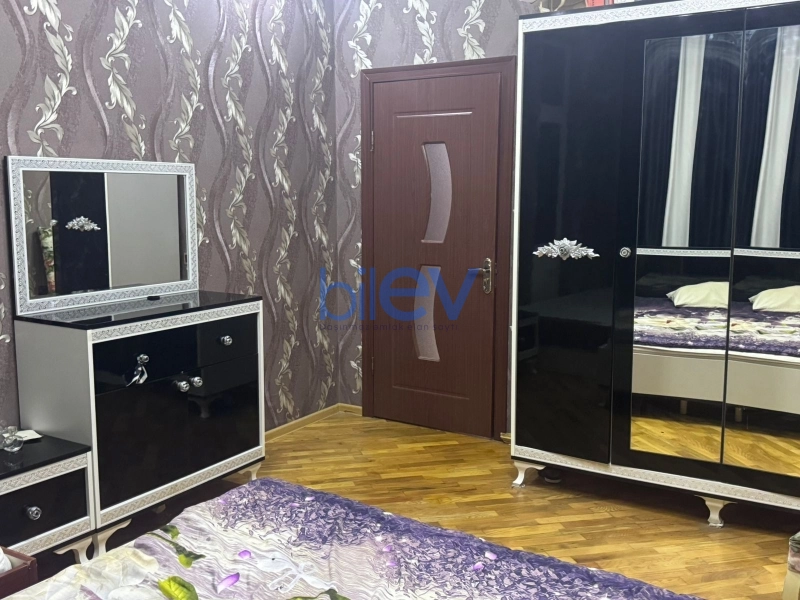 Aylıq Kirayə 3 otaqlı Yeni Tikili bina evi  100m², Bakı