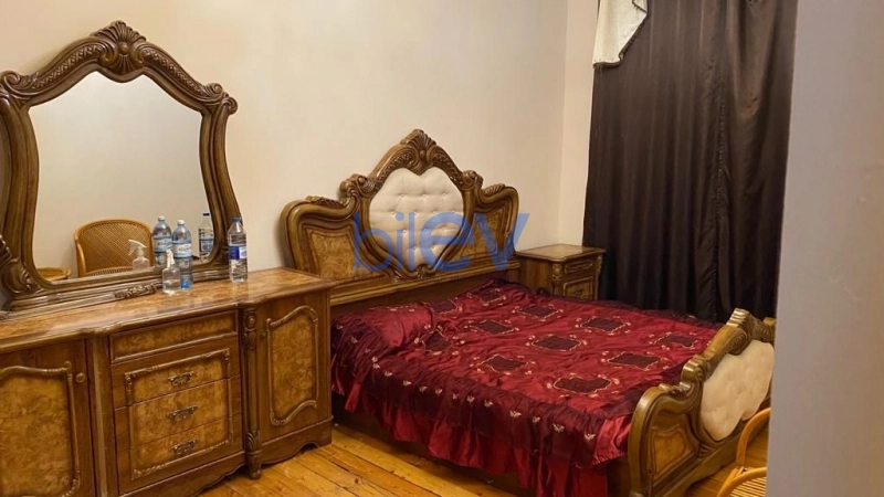 Aylıq Kirayə 2 otaqlı Köhnə Tikili bina evi  50m², Bakı