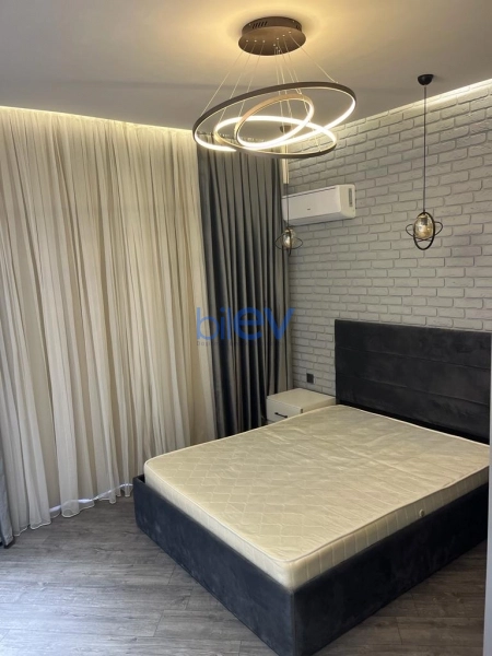 Aylıq Kirayə 2 otaqlı Yeni Tikili bina evi  67m², Bakı