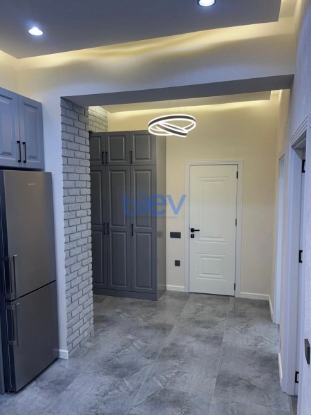Aylıq Kirayə 2 otaqlı Yeni Tikili bina evi  67m², Bakı