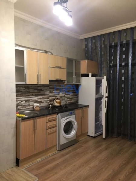 Aylıq Kirayə 1 otaqlı Yeni Tikili bina evi  55m², Bakı