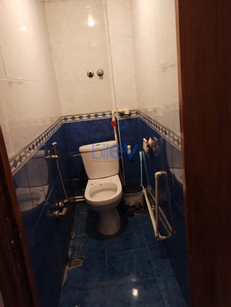 Aylıq Kirayə 2 otaqlı Köhnə Tikili bina evi  60m², Bakı