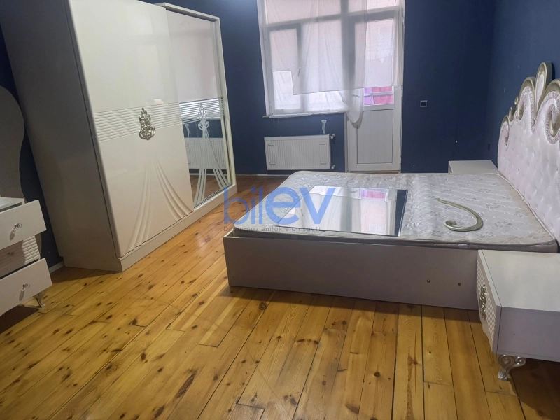 Aylıq Kirayə 3 otaqlı Yeni Tikili bina evi  121m², Bakı