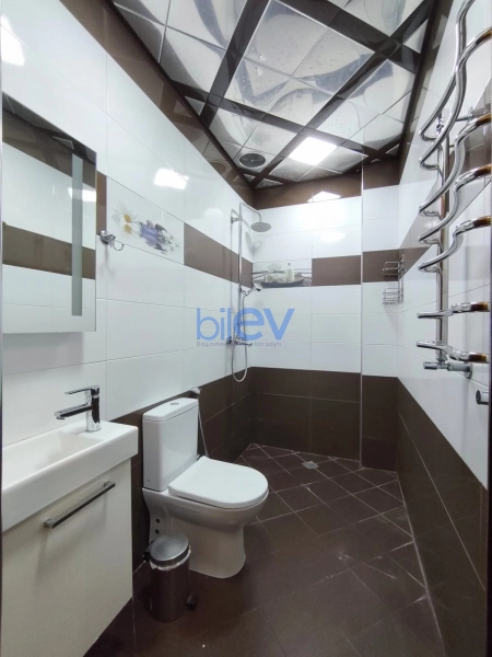Aylıq Kirayə 3 otaqlı Yeni Tikili bina evi  150m², Bakı