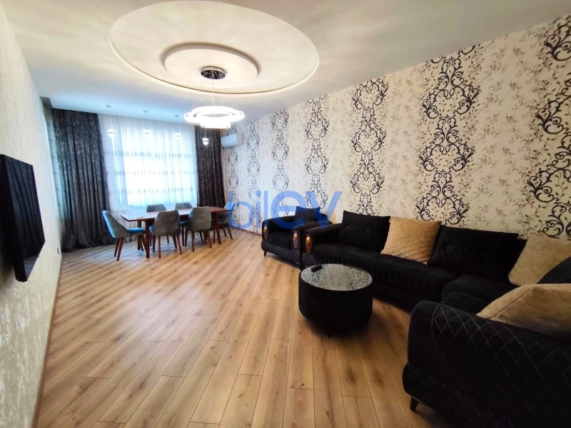 Aylıq Kirayə 2 otaqlı Yeni Tikili bina evi  105m², Bakı