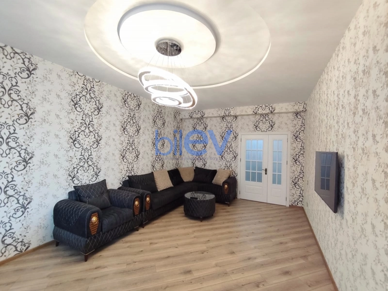 Aylıq Kirayə 2 otaqlı Yeni Tikili bina evi  105m², Bakı