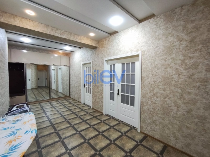Aylıq Kirayə 2 otaqlı Yeni Tikili bina evi  105m², Bakı