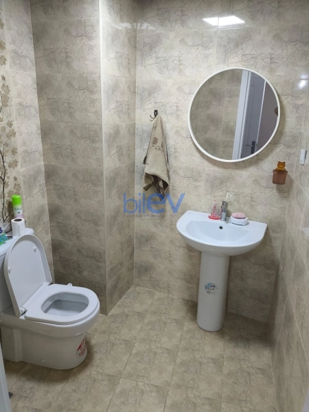 Aylıq Kirayə 2 otaqlı Yeni Tikili bina evi  88m², Bakı