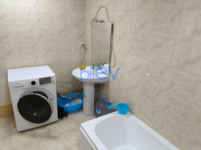 Aylıq Kirayə 2 otaqlı Yeni Tikili bina evi  88m², Bakı
