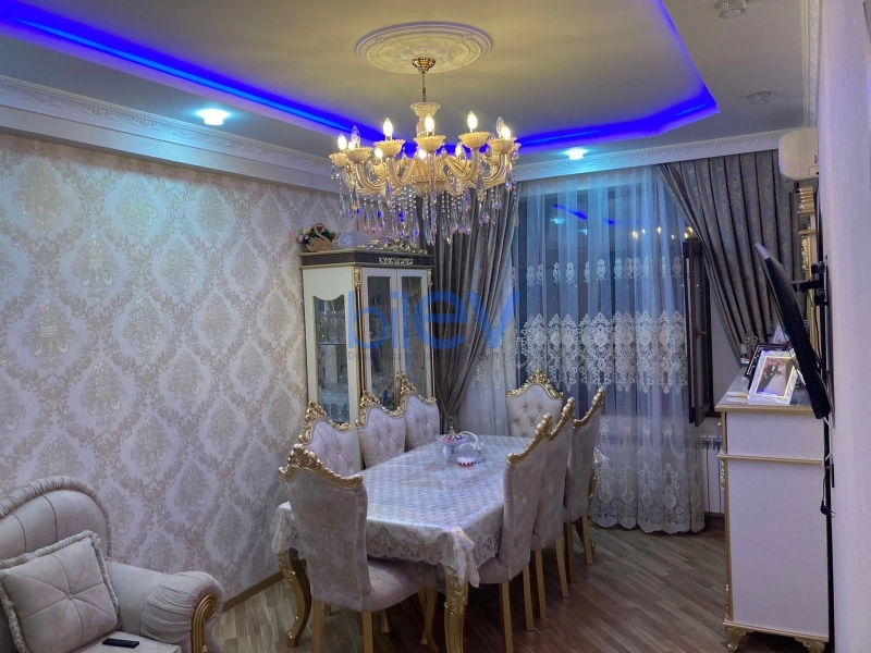 Satış 3 otaqlı Yeni Tikili bina evi  75m², Bakı