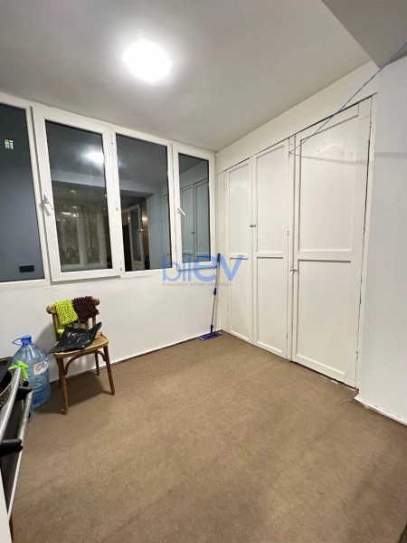 Aylıq Kirayə 2 otaqlı Köhnə Tikili bina evi  60m², Bakı