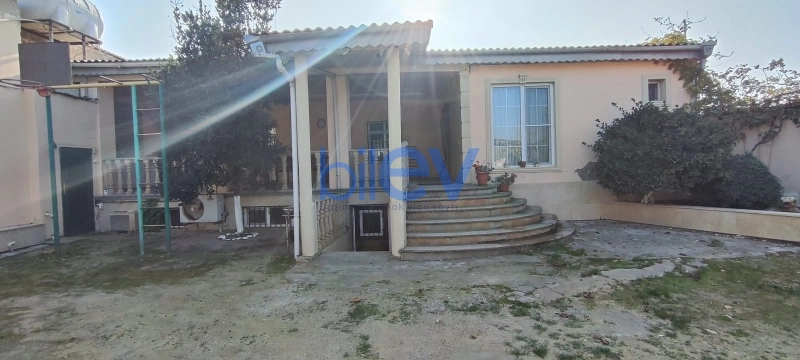 Satış 6 otaqlı Həyət evi  220m², Bakı