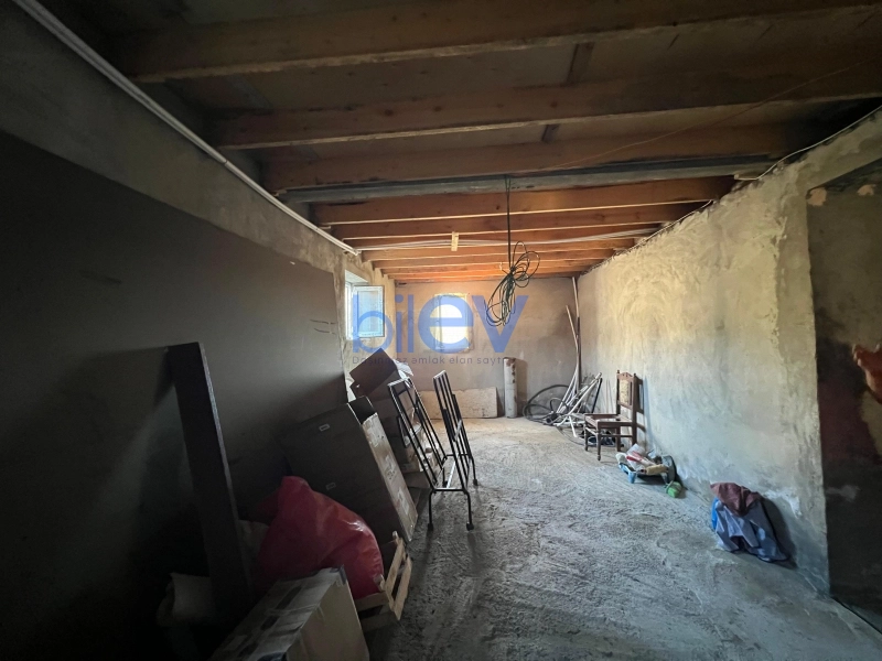 Satış 8 otaqlı Həyət evi  240m², Bakı
