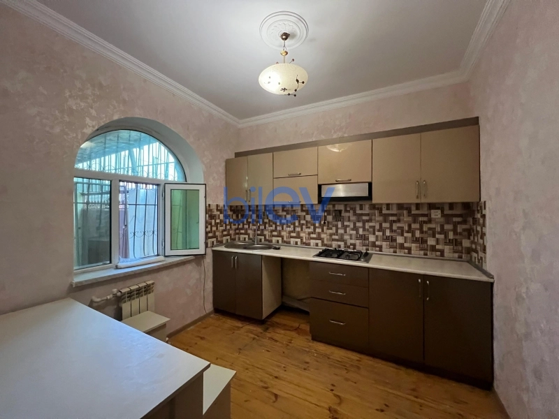 Satış 4 otaqlı Həyət evi  100m², Bakı