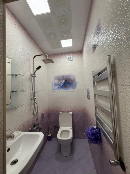 Satış 4 otaqlı Həyət evi  150m², Bakı