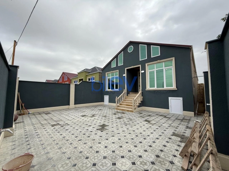 Satış 4 otaqlı Həyət evi  100m², Bakı