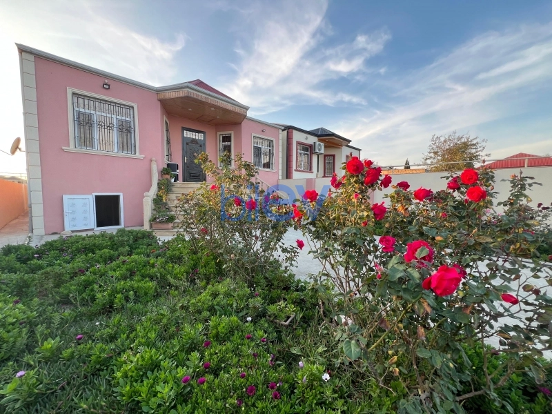Satış 3 otaqlı Həyət evi  100m², Bakı