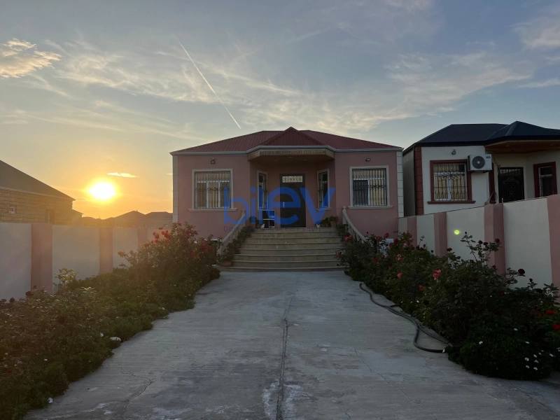 Satış 3 otaqlı Həyət evi  100m², Bakı