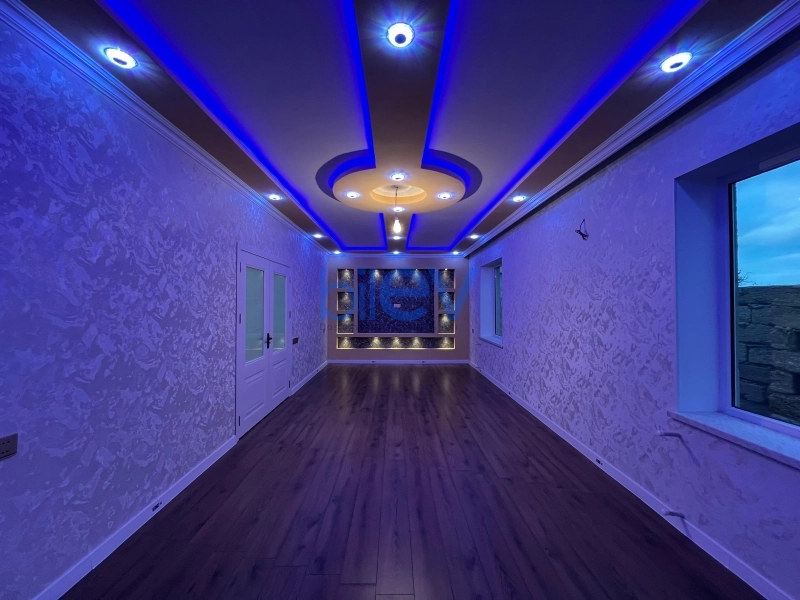 Satış 4 otaqlı Həyət evi  130m², Bakı