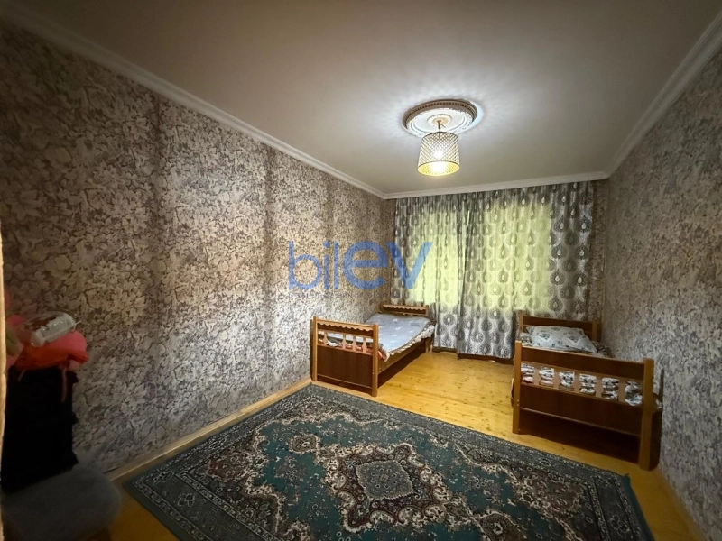 Satış 7 otaqlı Həyət evi  240m², Bakı