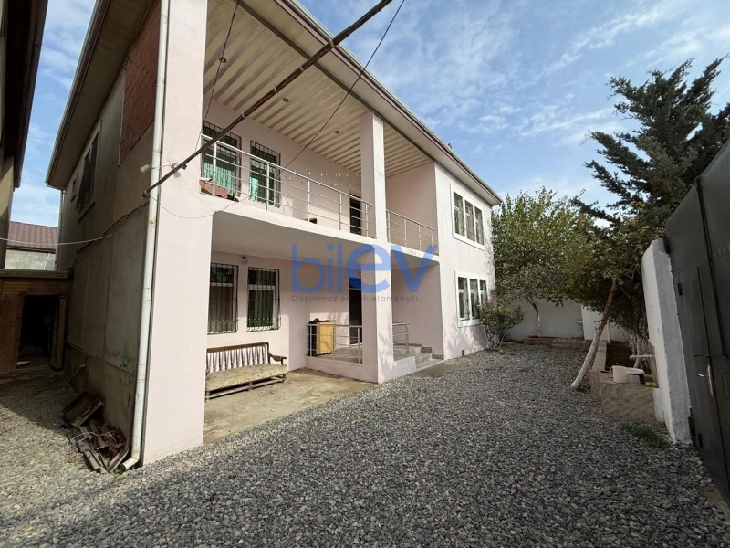 Satış 7 otaqlı Həyət evi  240m², Bakı