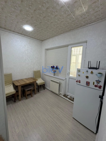 Aylıq Kirayə 1 otaqlı Köhnə Tikili bina evi  40m², Bakı