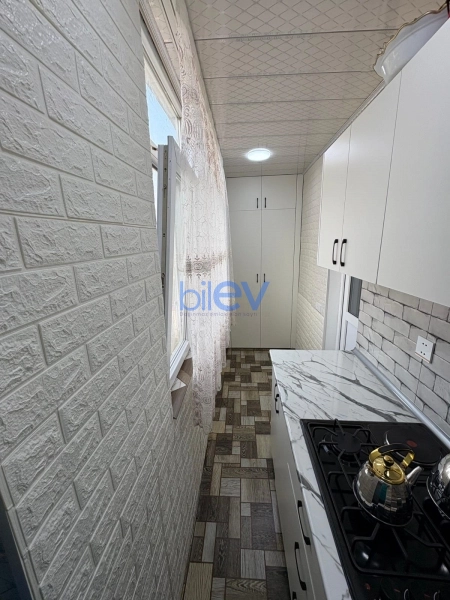 Aylıq Kirayə 1 otaqlı Köhnə Tikili bina evi  40m², Bakı