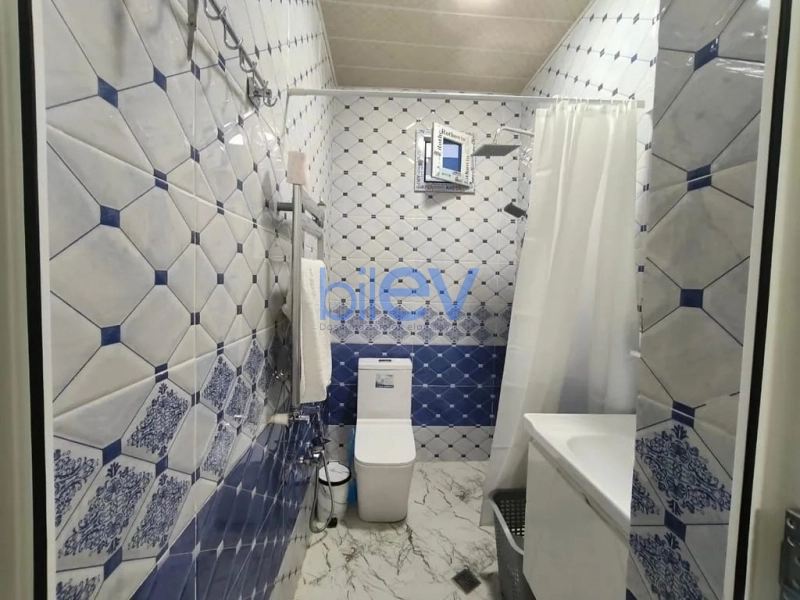 Aylıq Kirayə 3 otaqlı Həyət evi  90m², Bakı
