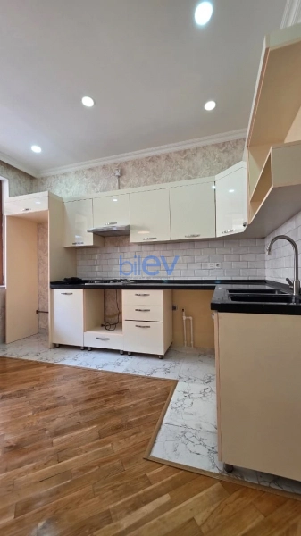Satış 2 otaqlı Yeni Tikili bina evi  65m², Bakı
