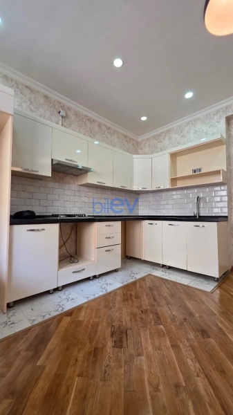 Satış 2 otaqlı Yeni Tikili bina evi  65m², Bakı