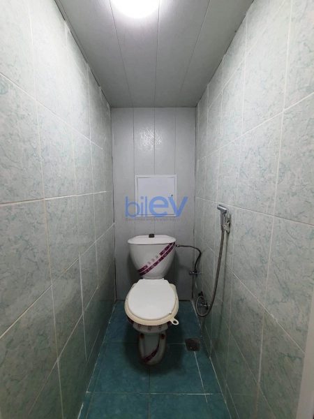 Satış 3 otaqlı Köhnə Tikili bina evi  70m², Bakı