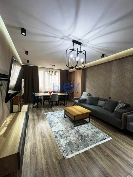 Satış 3 otaqlı Yeni Tikili bina evi  131m², Bakı