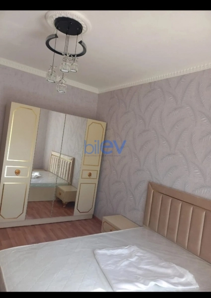 Aylıq Kirayə 2 otaqlı Köhnə Tikili bina evi  59m², Bakı