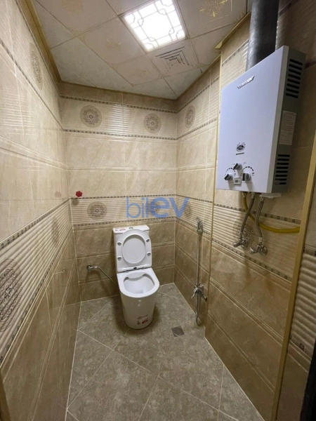 Aylıq Kirayə 2 otaqlı Köhnə Tikili bina evi  60m², Bakı