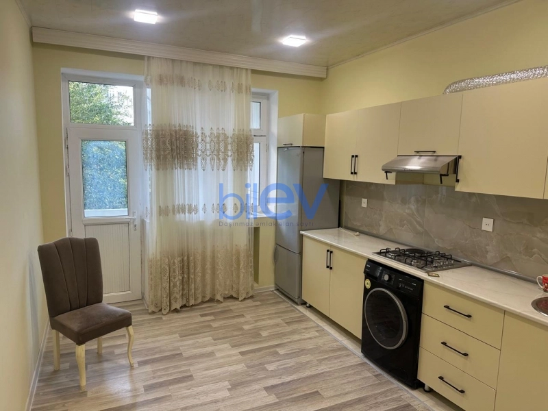 Aylıq Kirayə 2 otaqlı Yeni Tikili bina evi  82m², Bakı