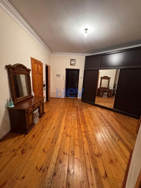 Satış 3 otaqlı Yeni Tikili bina evi  120m², Bakı