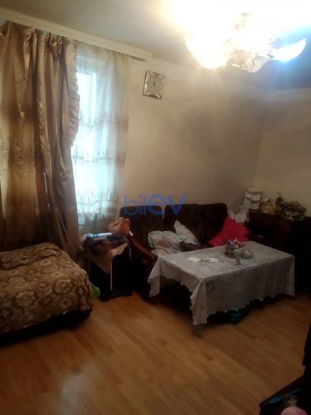 Satış 2 otaqlı Köhnə Tikili bina evi  80m², Bakı