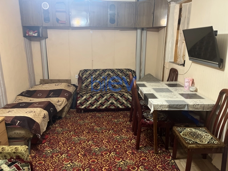 Satış 2 otaqlı Köhnə Tikili bina evi  80m², Bakı