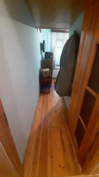 Satış 2 otaqlı Köhnə Tikili bina evi  40m², Bakı
