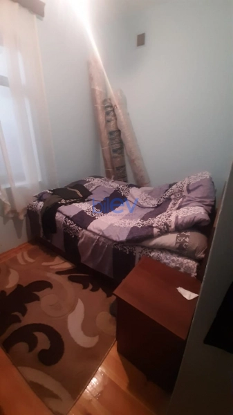 Satış 2 otaqlı Köhnə Tikili bina evi  40m², Bakı