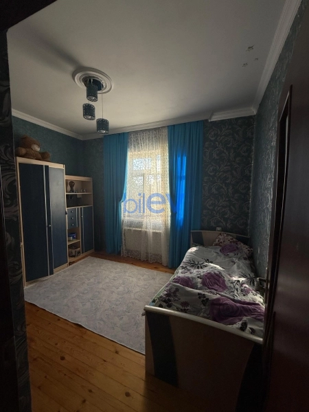 Satış 4 otaqlı Həyət evi  200m², Bakı