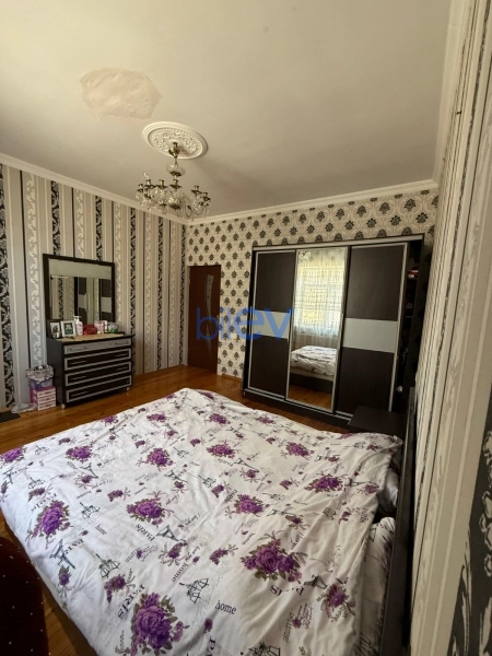 Satış 4 otaqlı Həyət evi  200m², Bakı
