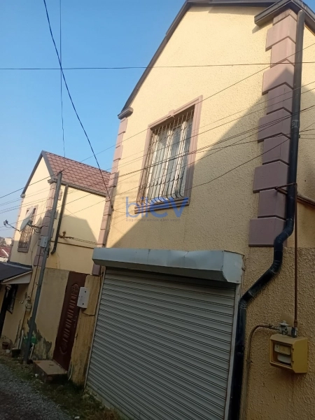 Satış 6 otaqlı Həyət evi  107m², Bakı