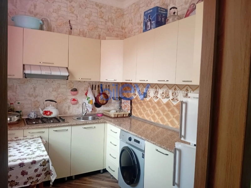 Satış 6 otaqlı Həyət evi  107m², Bakı