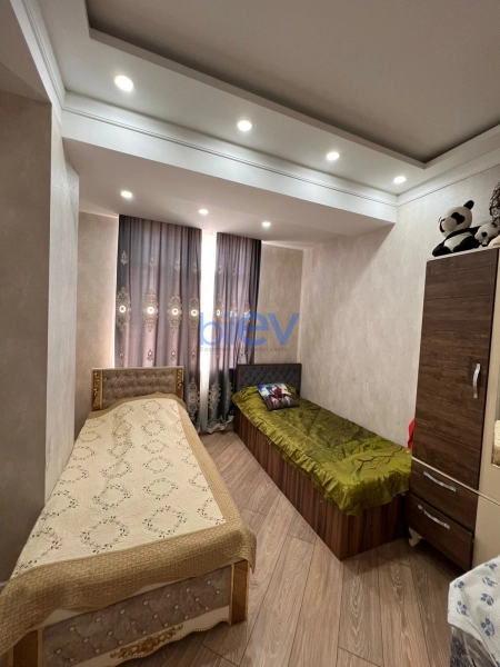 Satış 3 otaqlı Yeni Tikili bina evi  84m², Bakı