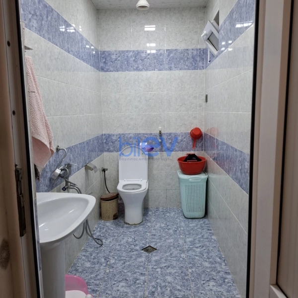 Satış 5 otaqlı Həyət evi  200m², Bakı